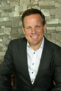 Environmental Portraits of Air Canada Executive - Scott O'Leary.
