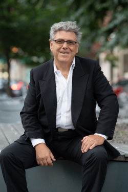 Portraits for OnLine Dating Profiles via Flirt Factor @ Berczy P
