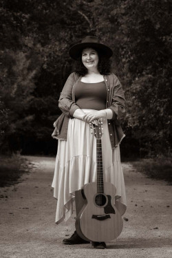 Artists promo photos for Alyssa Keira T.