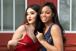 Alt Text 5-16 word description of photo containing 1 or 2 keywor